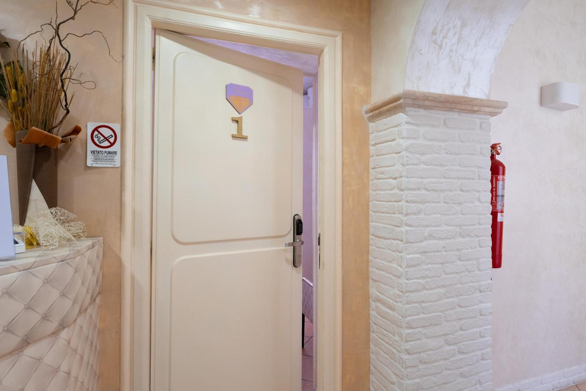 Domus Premuda Bed & Breakfast โรม ภายนอก รูปภาพ